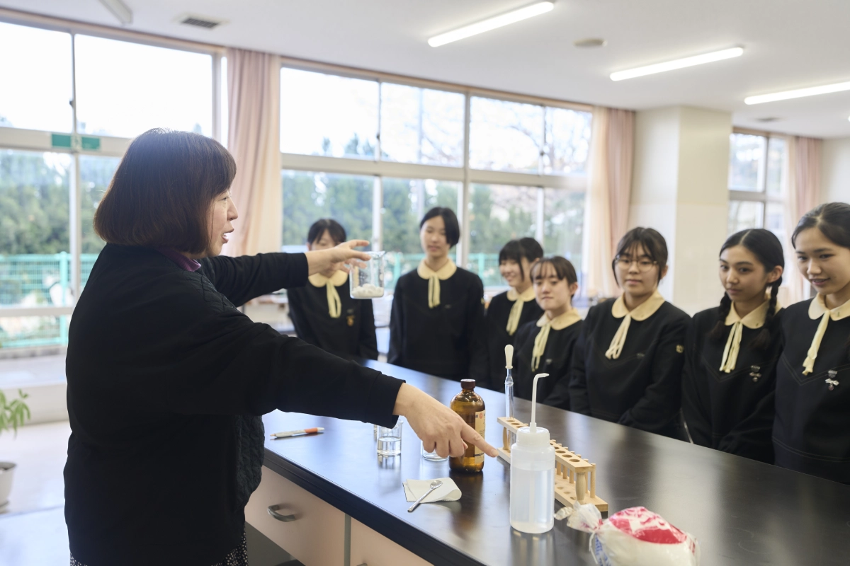鹿児島純心女子高校の理数教育